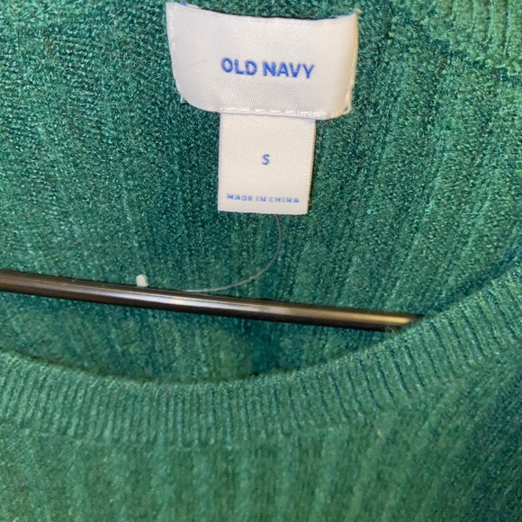 Old Navy Sweater - Picture 4 of 4